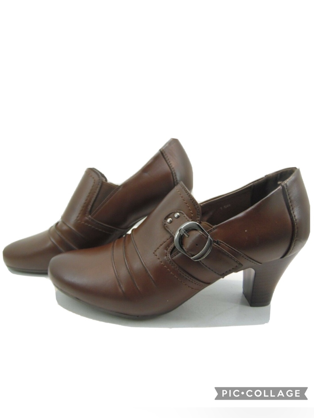 Vintage Pierre Dumas Flexible’s Brown Heeled Ankle Loafer With Chunky Buckles